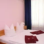 Hotel Korona 3*