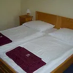 Hotel Korona 3*