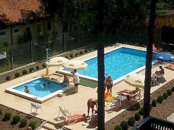 Hotel Korona 3*