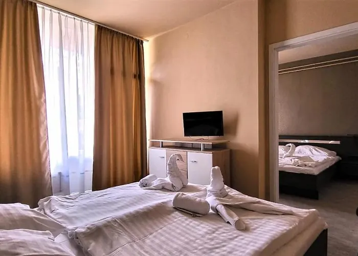 Hotel Korona 3*